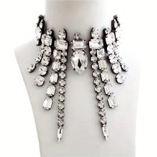 Load image into Gallery viewer, TASSEL RHINESTONE NECKLACE
