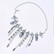 Load image into Gallery viewer, TASSEL RHINESTONE NECKLACE
